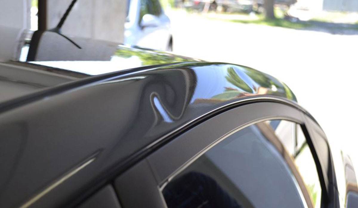 6 хитростей, как выправить вмятину на двери автомобиля
